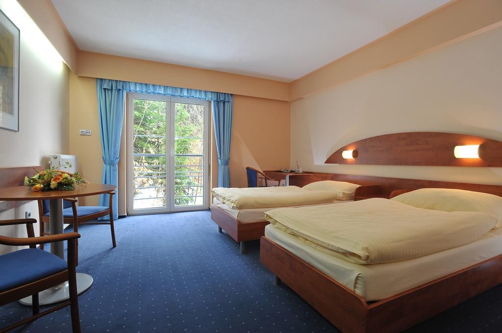 Hotel Brizky Jablonec nad Nisou Exterior photo