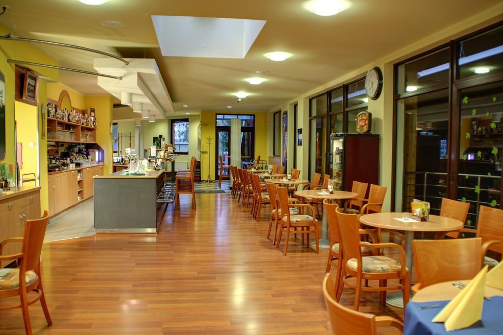 Hotel Brizky Jablonec nad Nisou Exterior photo